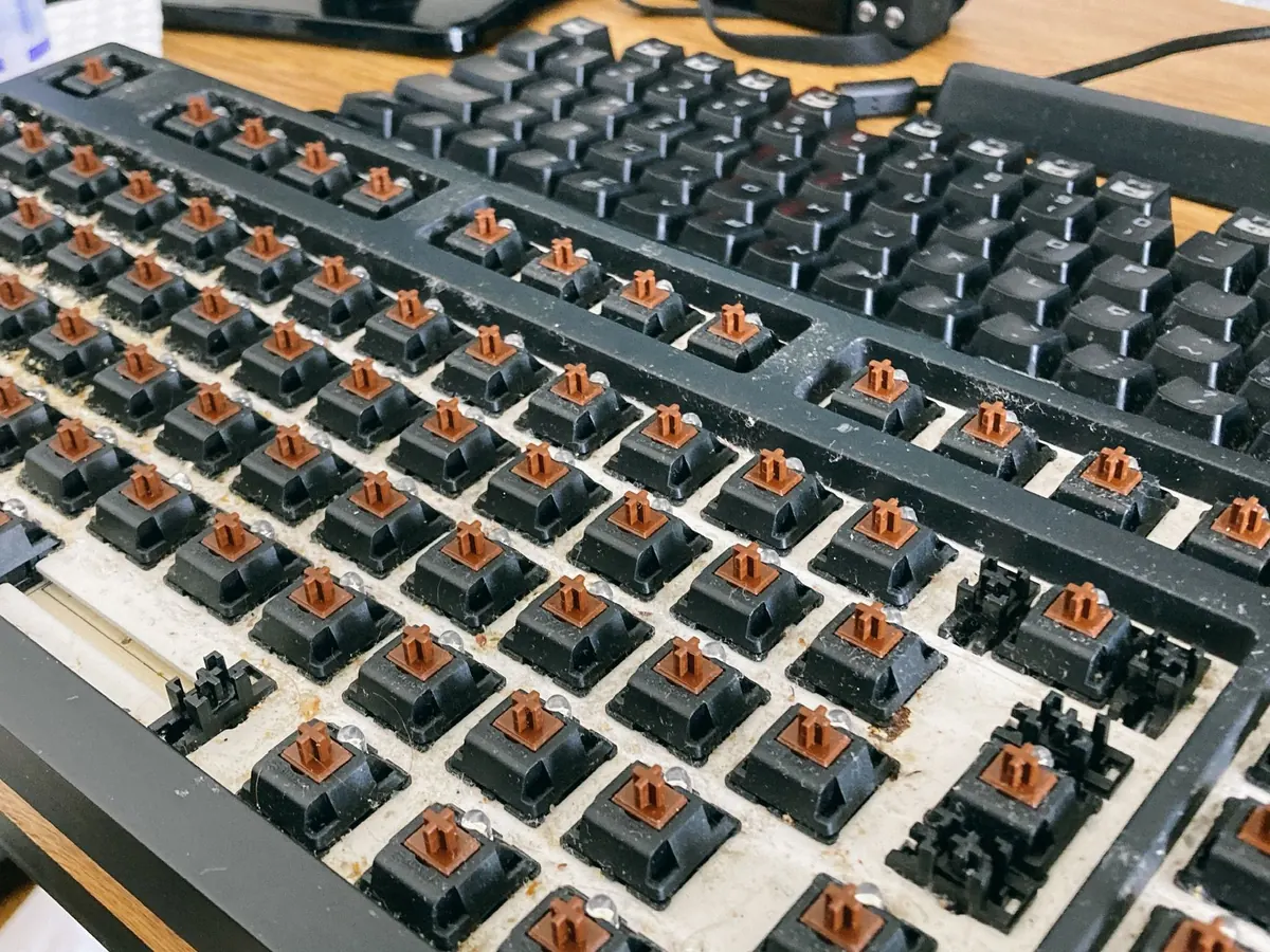 7 Common Spyware Removal Mistakes That Re-Infect Your PC